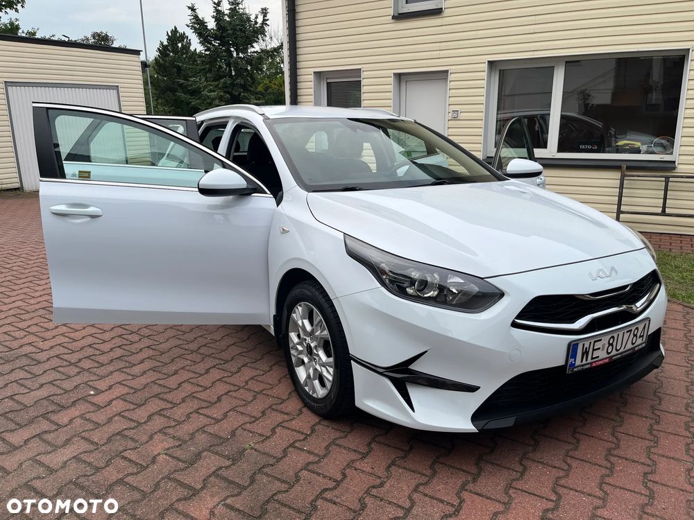 Kia Ceed 1.5 T-GDI M - 27