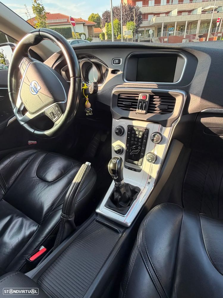 Volvo V40 D2 - 5