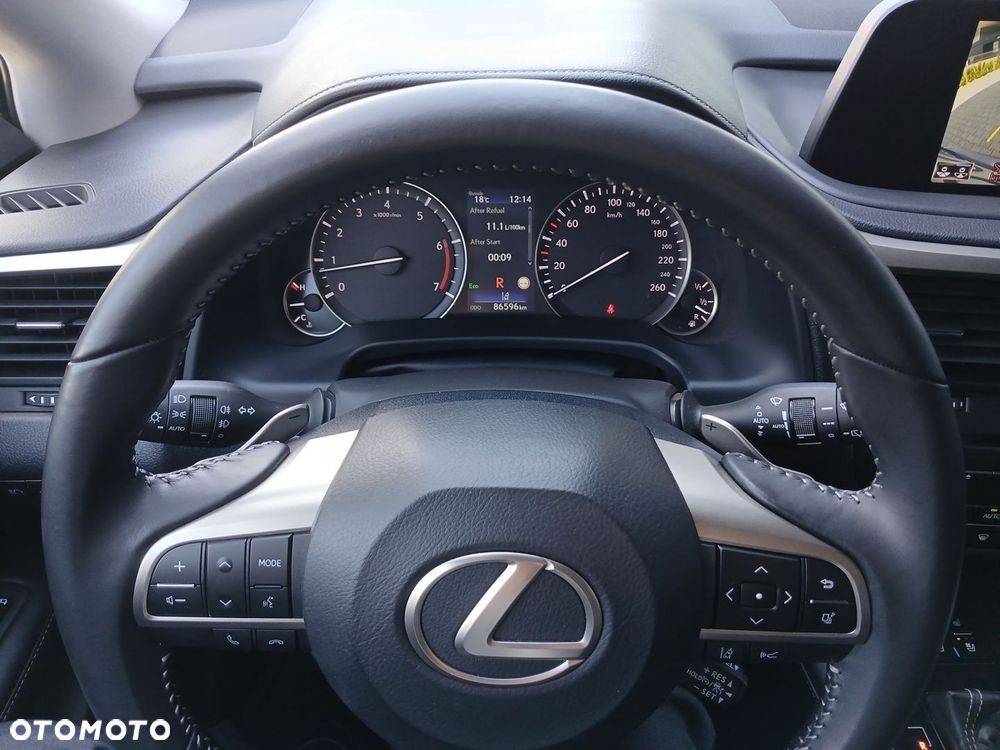 Lexus RX - 13