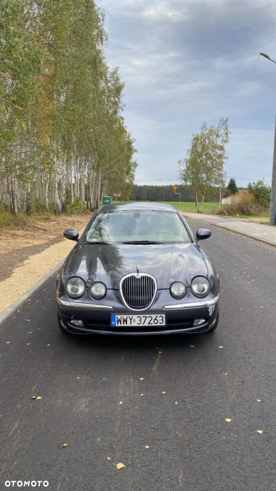 Jaguar S-Type - 13