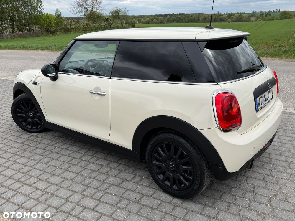 MINI ONE Blackyard - 22