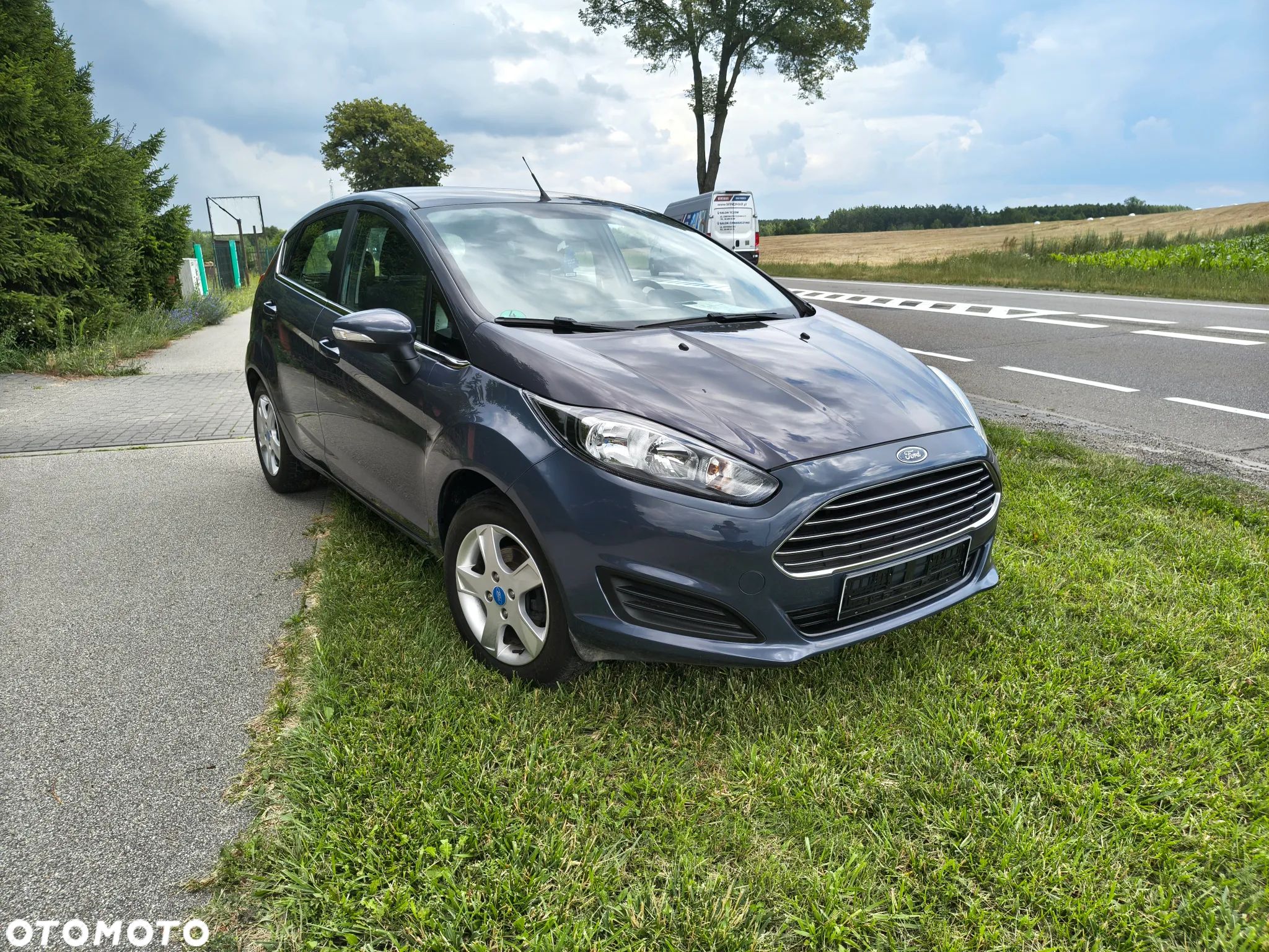Ford Fiesta 1.25 Ambiente - 1
