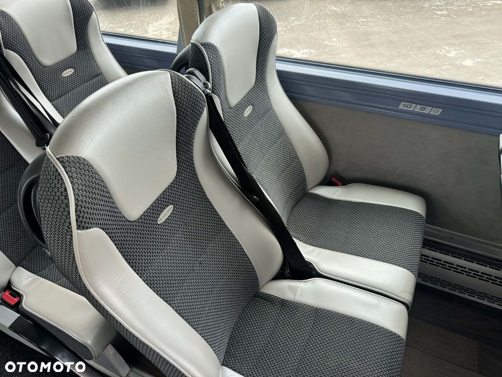 Neoplan Cityliner - 28