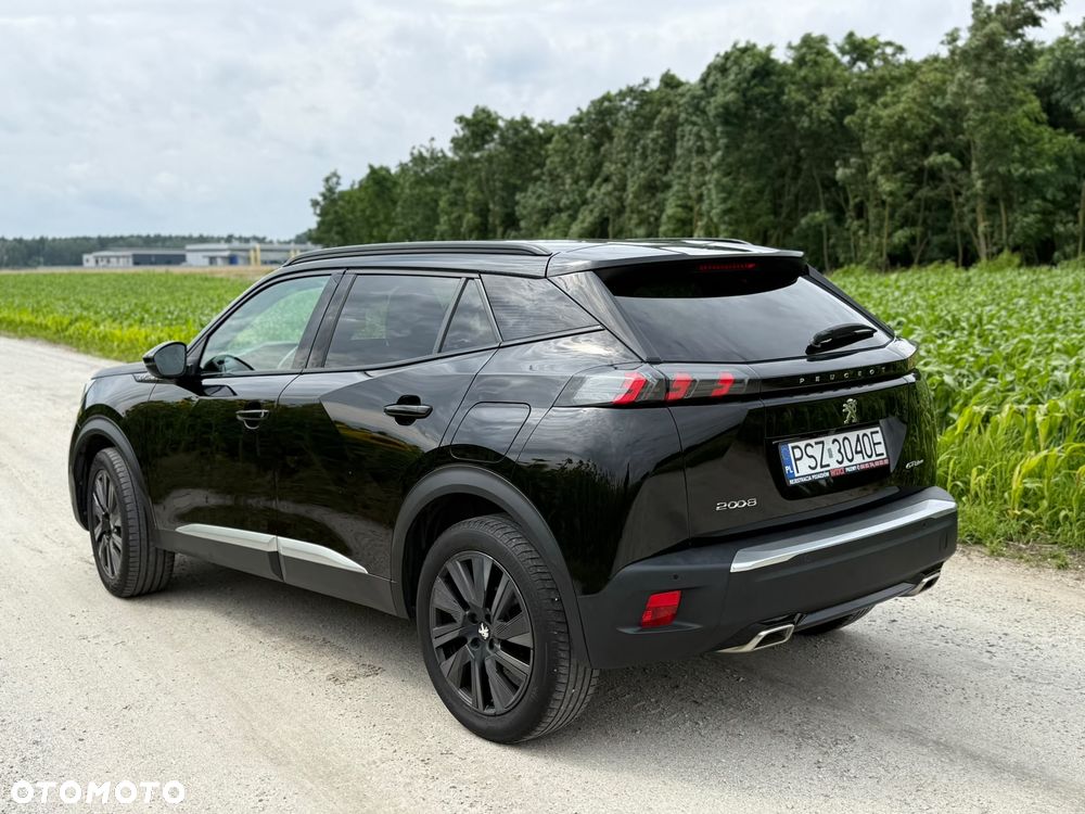 Peugeot 2008 1.2 PureTech GT Line S&S EAT8 - 10