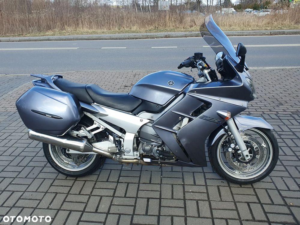 Yamaha FJR - 3