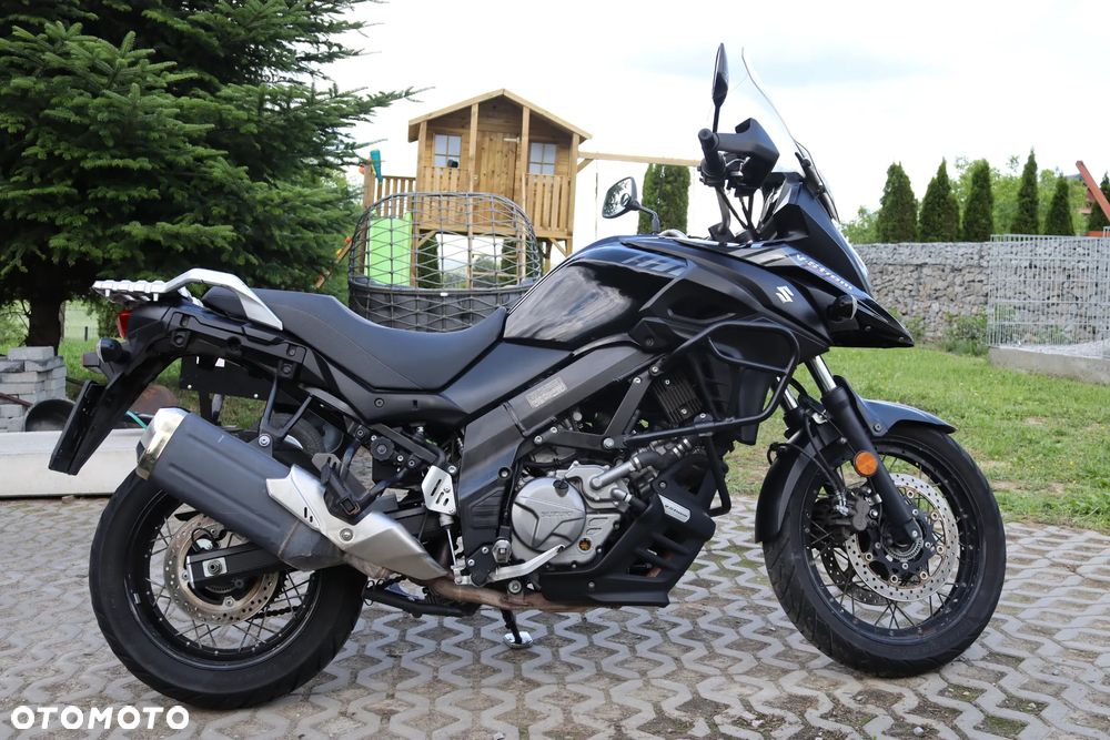 Suzuki V-STROM - 4