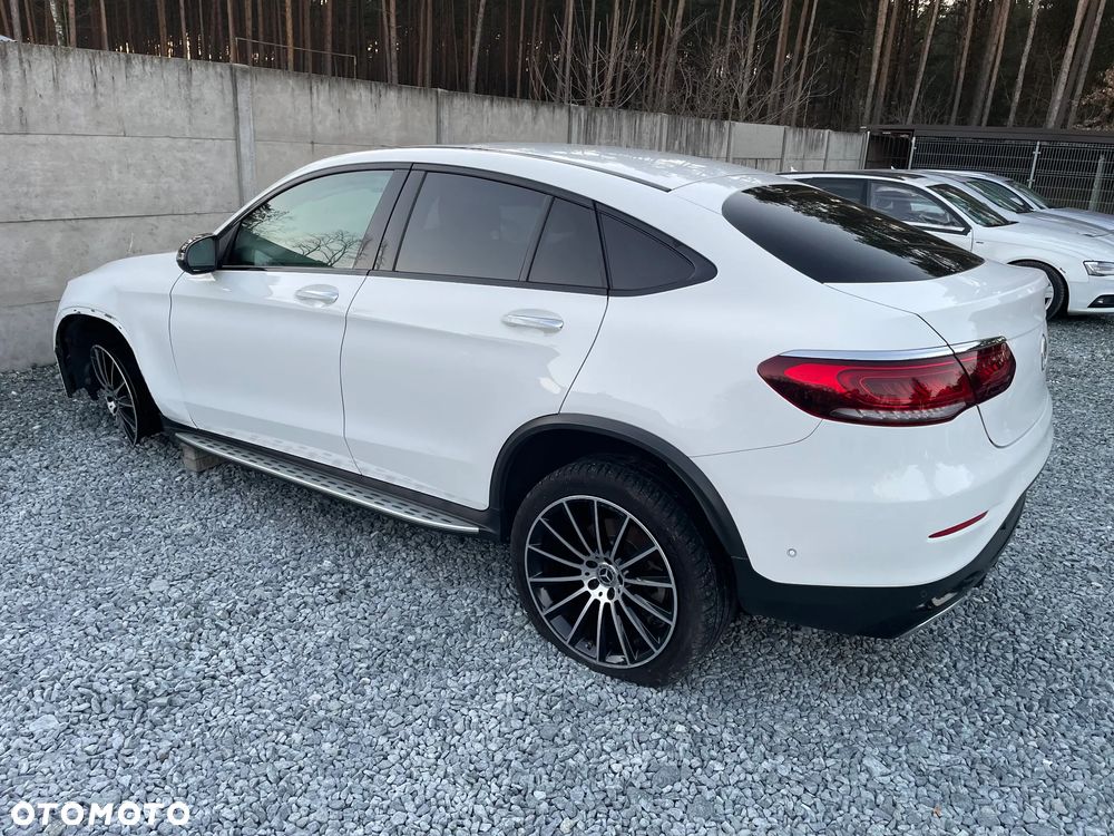 Mercedes-Benz GLC 220 d 4Matic 9G-TRONIC AMG Line - 4