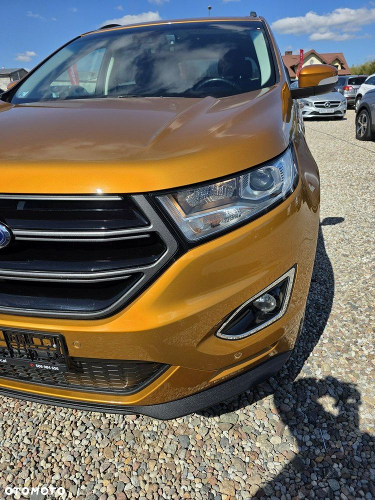 Ford Edge 2.0 TDCi 4x4 ST-LINE - 11