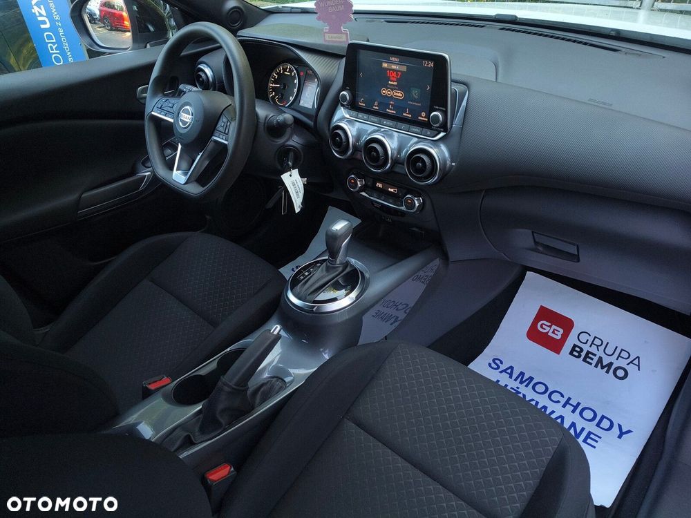 Nissan Juke 1.0 DIG-T N-Connecta DCT - 12