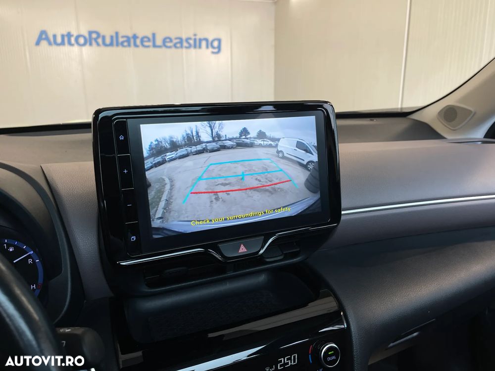 Toyota Yaris Cross 1.5 VVT-i HSD 4x2 Exclusive Elegant - 15