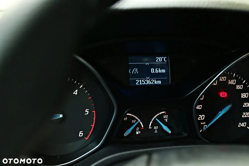 Ford Focus 1.6 TDCi DPF Titanium - 39