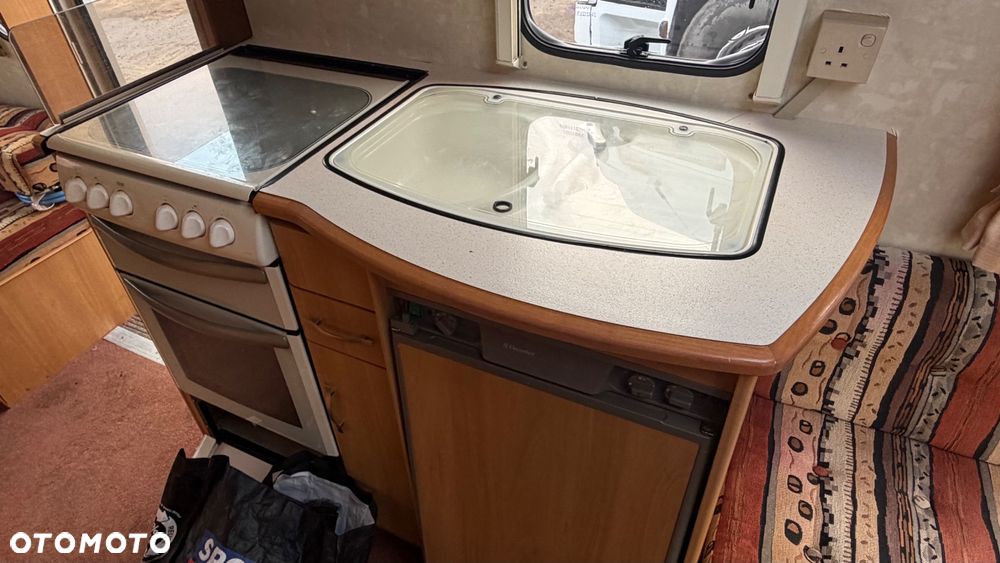 SWIFT Charisma 545 - 19