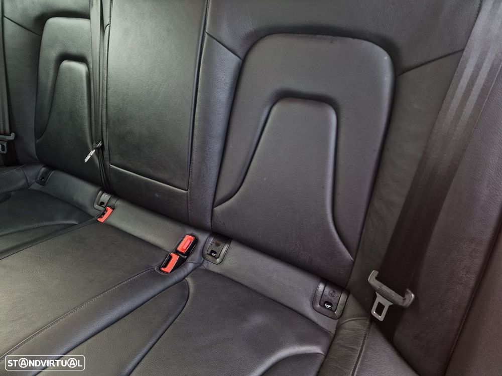 Audi A4 2.0 TDI multitronic Business Line S-line - 14