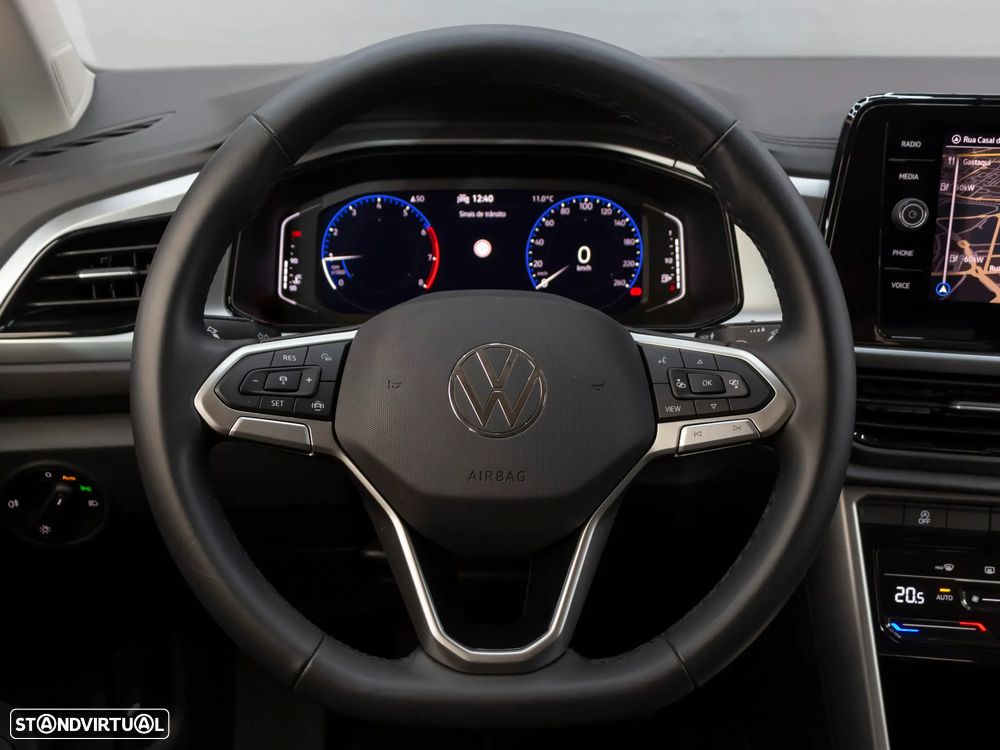 VW T-Roc 1.0 TSI Urban - 22