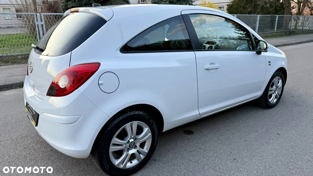 Opel Corsa 1.4 16V EcoFLEX Start-Stop Innovation - 6