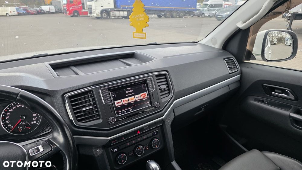 Volkswagen Amarok - 13