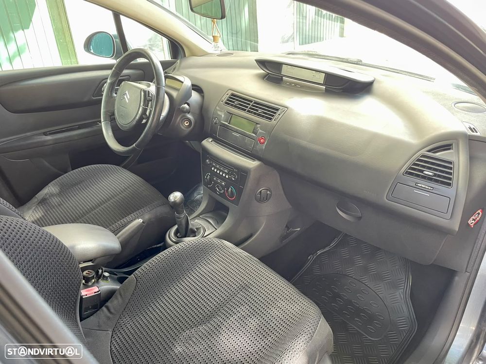 Citroën C4 - 7