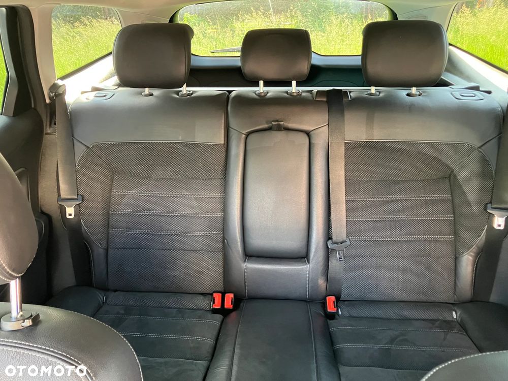Ford Mondeo 2.0 Titanium X - 12