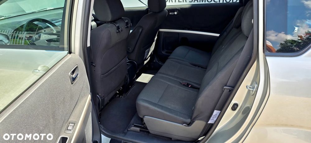 Toyota Corolla Verso 1.8 Luna - 18
