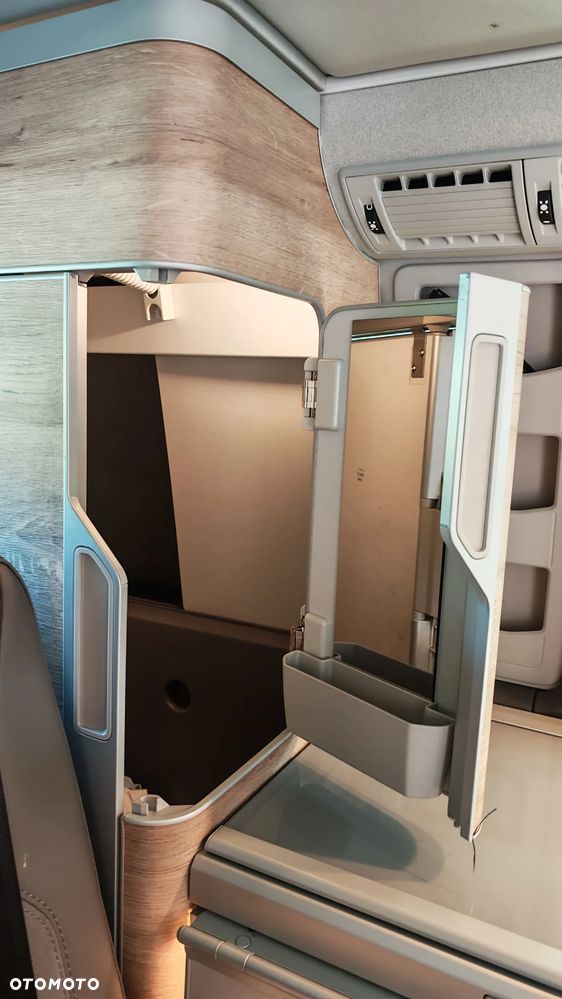 Volkswagen California - 14