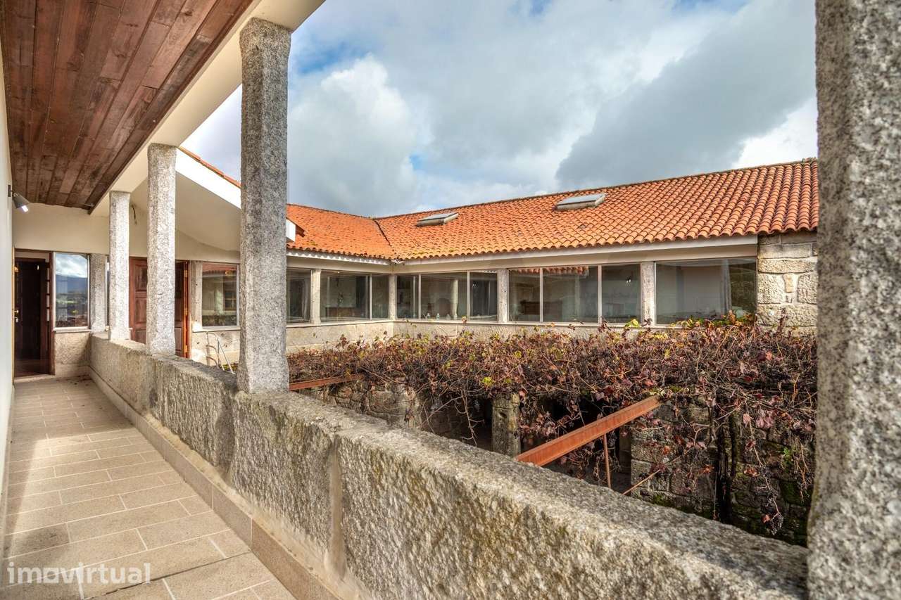 Quinta Histórica no Norte de Portugal - Património Municipal - 12 Hect - Grande imagem: 4/39