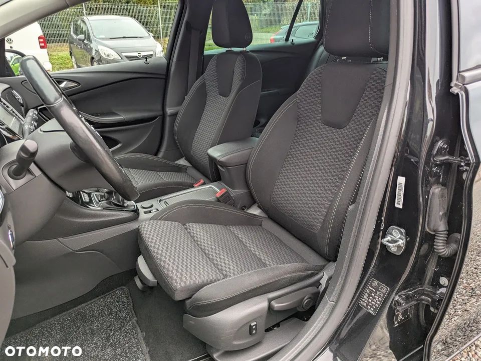 Opel Astra 1.6 D (CDTI) Business - 25