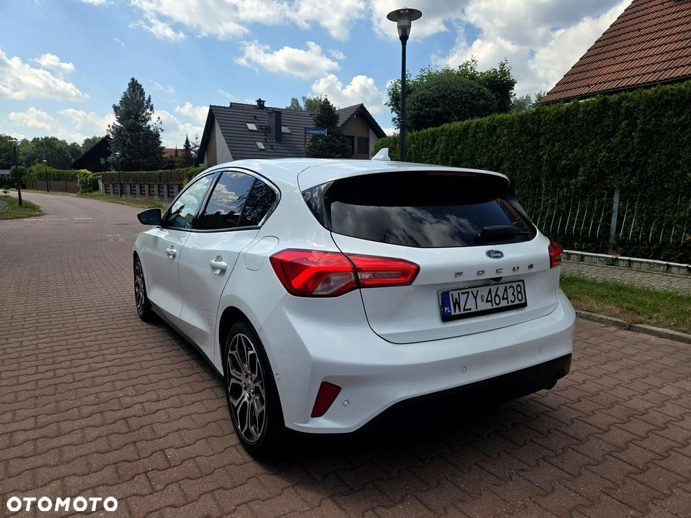 Ford Focus 1.5 EcoBlue Start-Stopp-System ST-LINE - 4