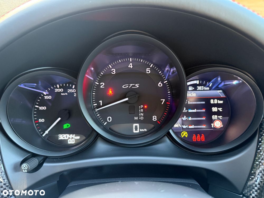 Porsche Macan GTS - 35