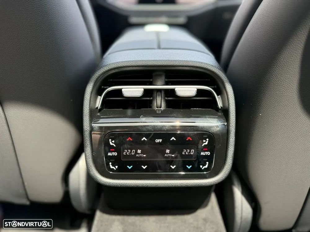 Mercedes-Benz E 53 AMG - 21