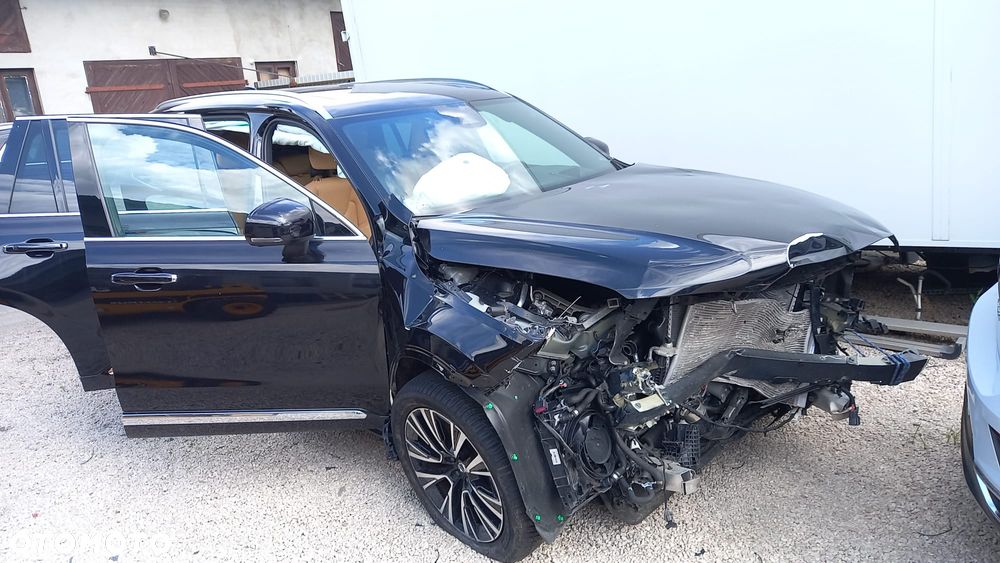 Volvo XC 90 - 3