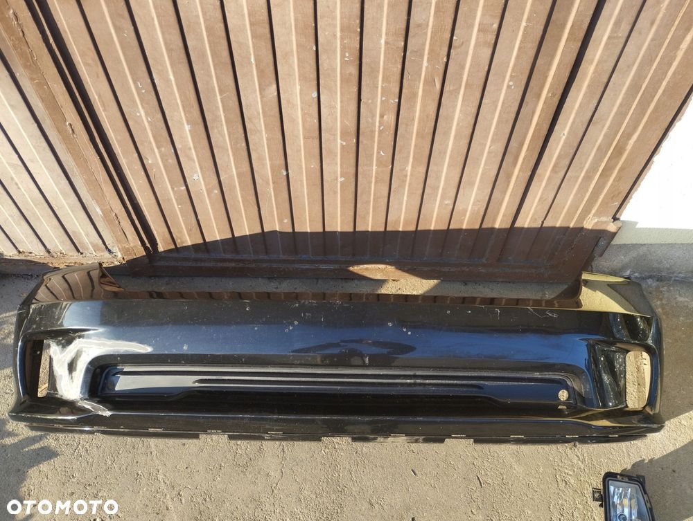 Zderzak przód Dodge RAM 2013-2018 - 2