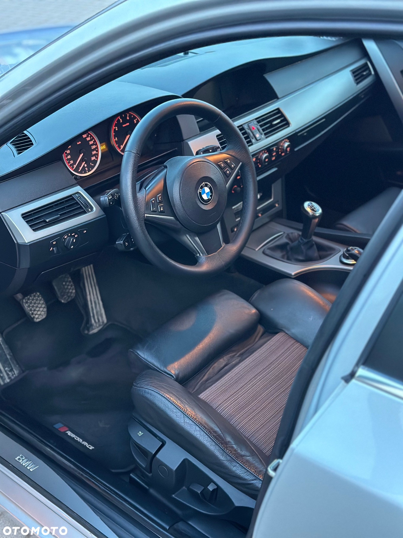 BMW Seria 5 523i Touring - 7