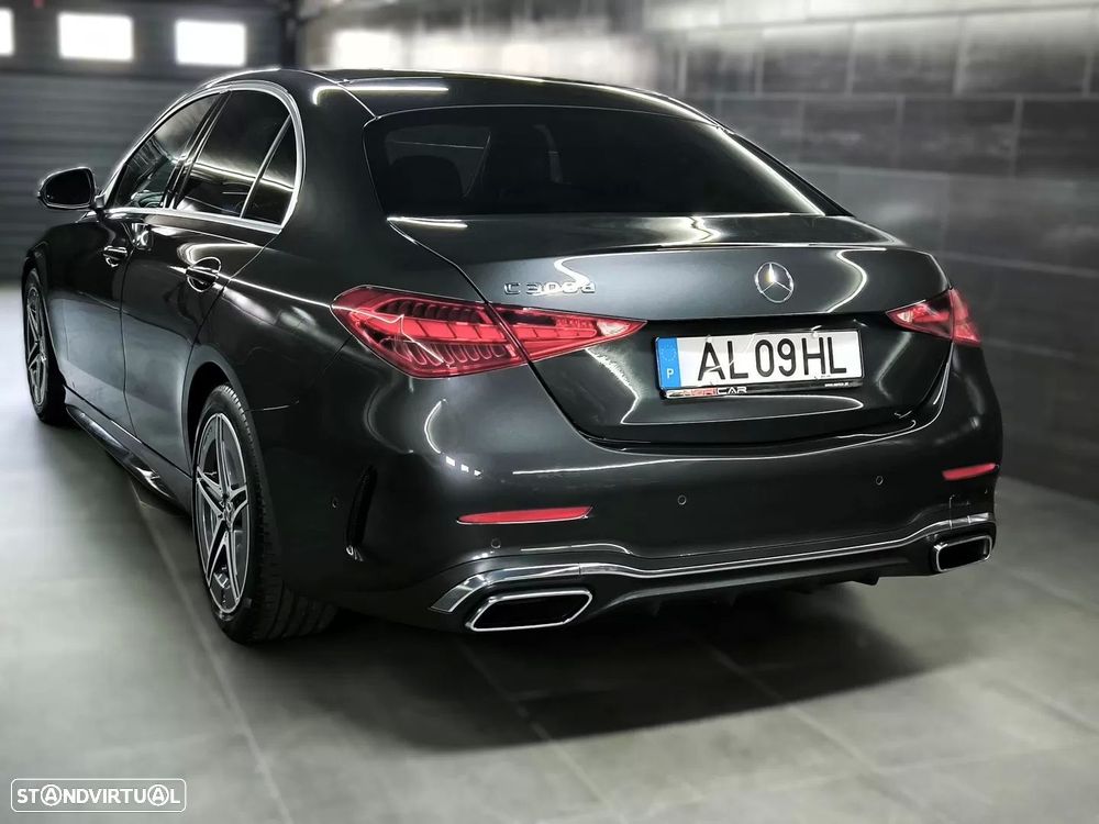 Mercedes-Benz C 300 d AMG Line - 14