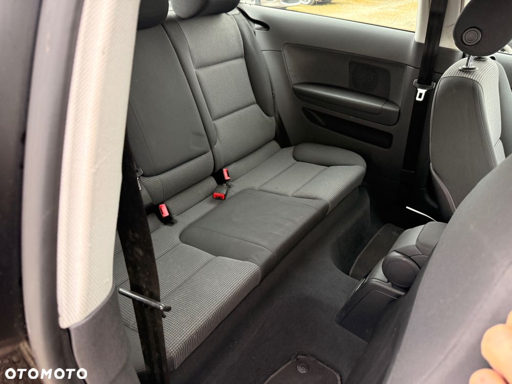 Audi A3 3-drzwiowe 1.6 FSI S Line Sportpaket plus - 19