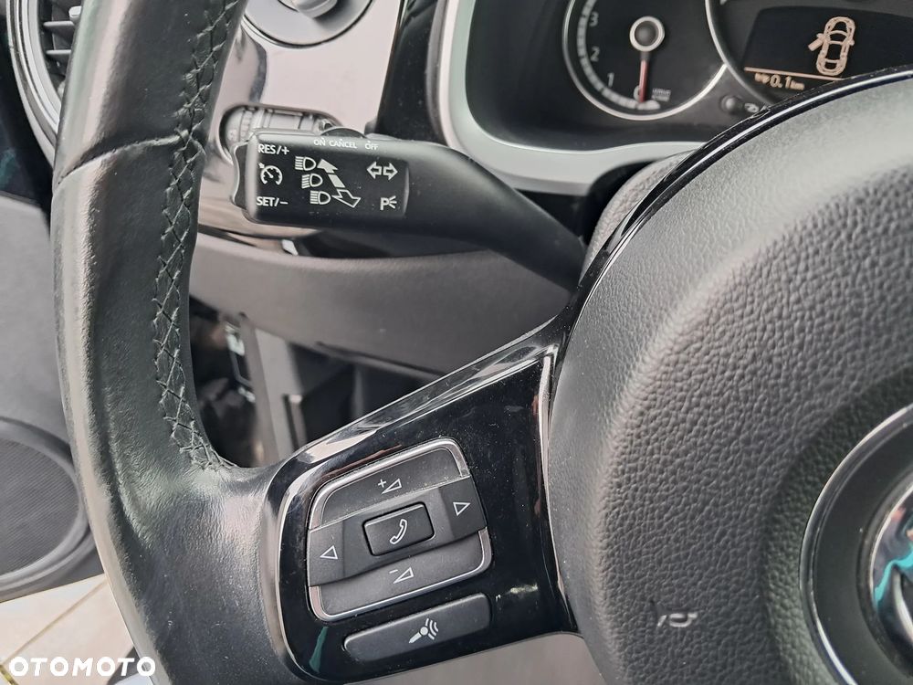 Volkswagen Beetle 1.6 TDI DPF Blue Motion Technologie Design - 6