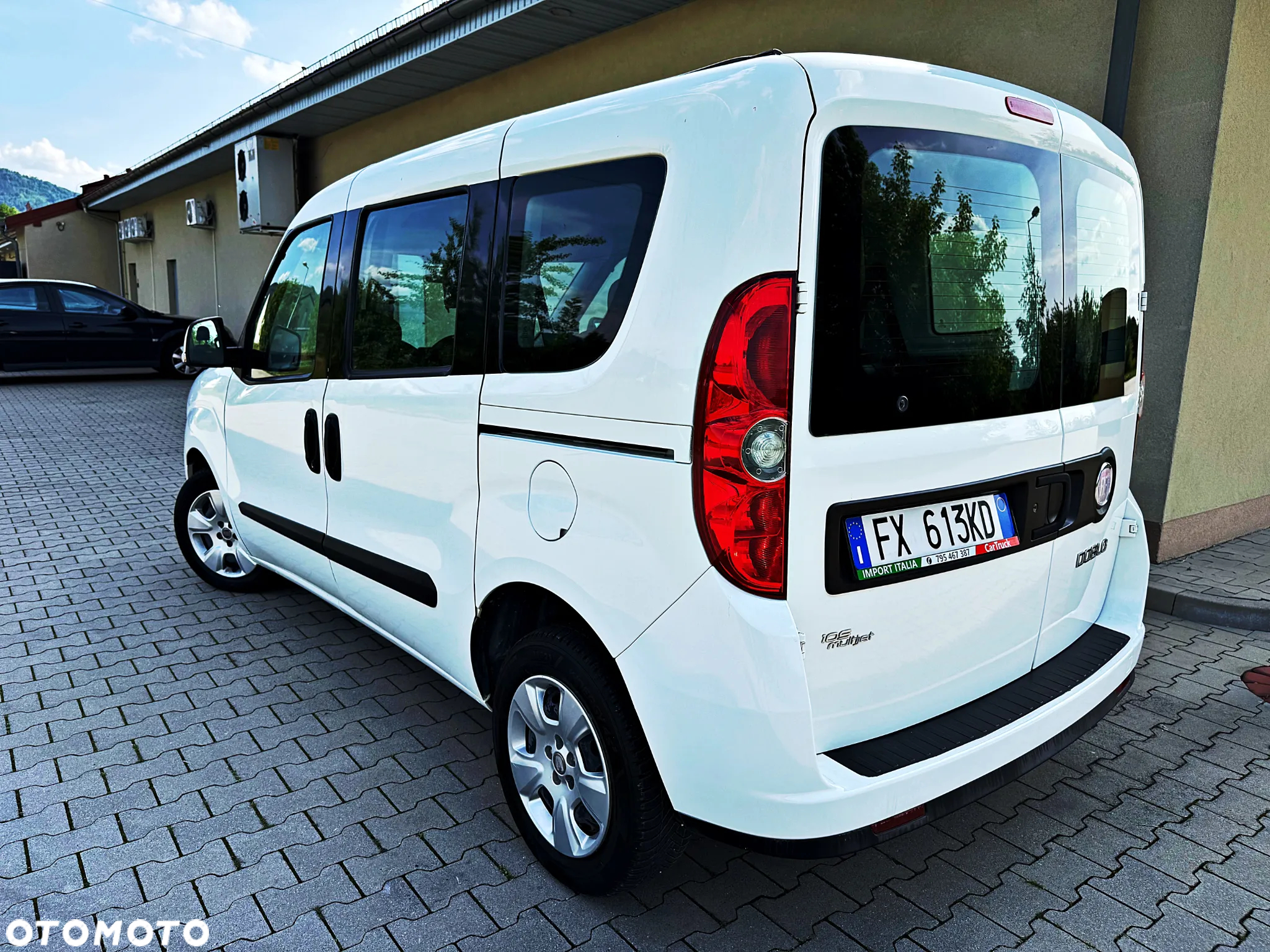 Fiat Doblo 1.6 16V Multijet lang Lounge - 16