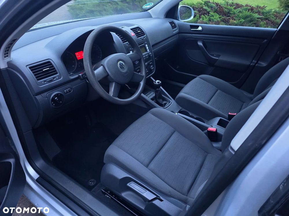 Volkswagen Golf 1.6 Trendline - 11