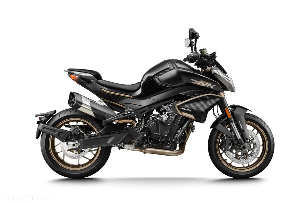 CFMoto NK - 4
