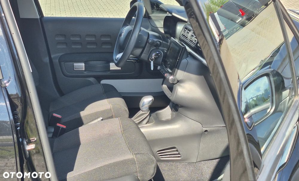 Citroën C3 1.2 PureTech Max EAT6 - 19