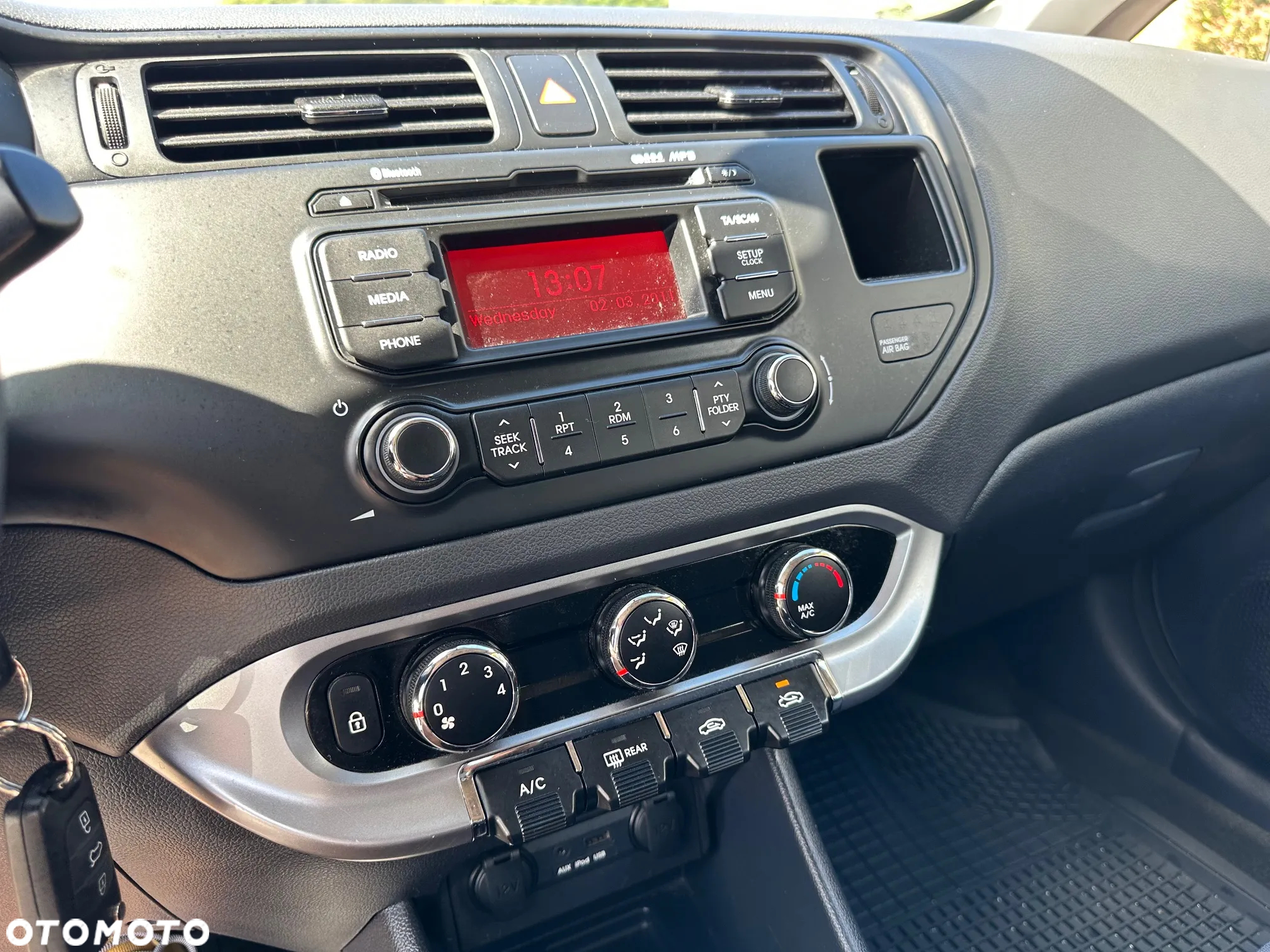 Kia Rio 1.2 Edition 7 - 12