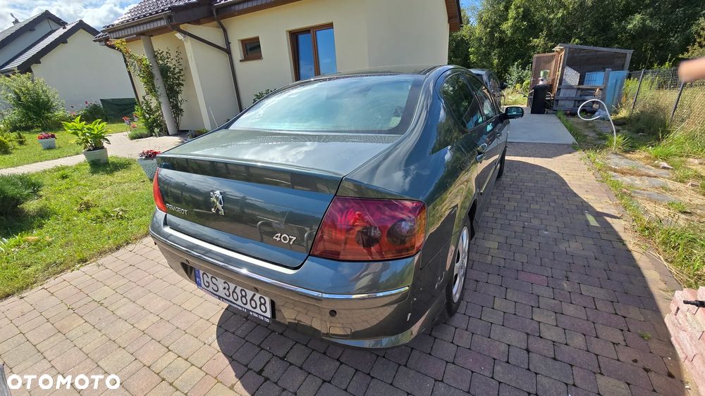 Peugeot 407 1.6 HDI Premium - 6