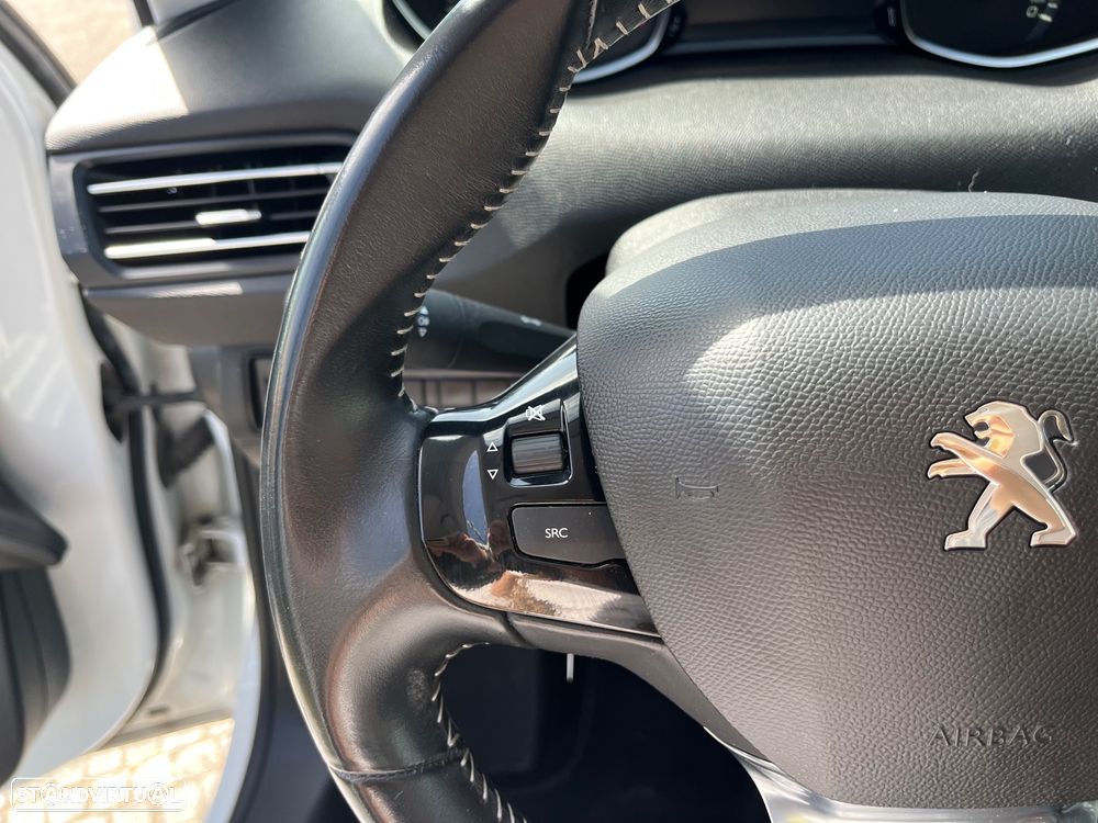 Peugeot 308 1.5 BlueHDi Business Line - 30