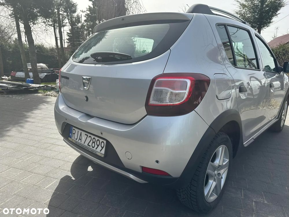 Dacia Sandero 0.9 TCe Laureate - 3