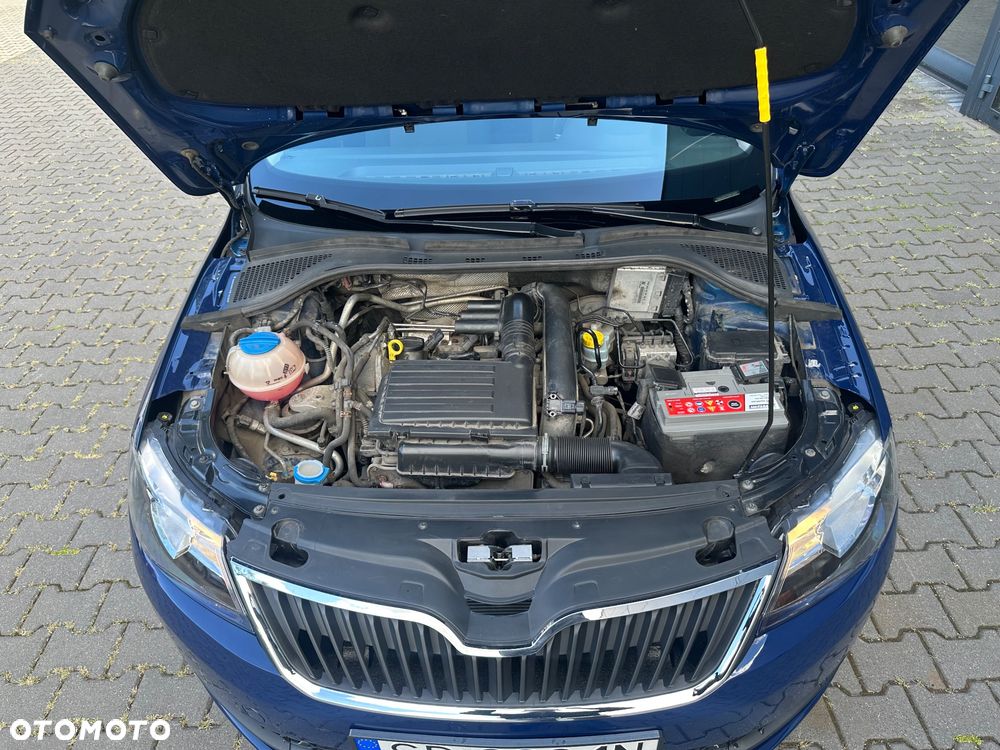 Skoda RAPID 1.2 TSI Active - 19