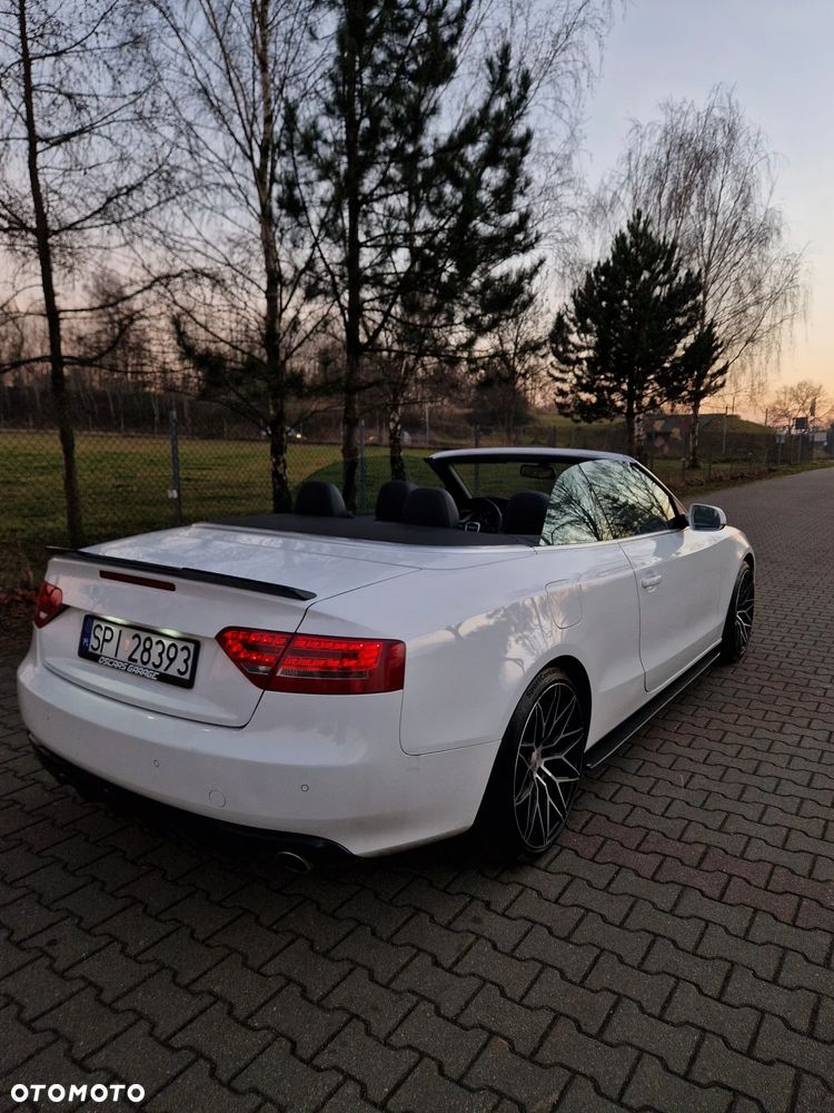 Audi A5 Cabrio - 11