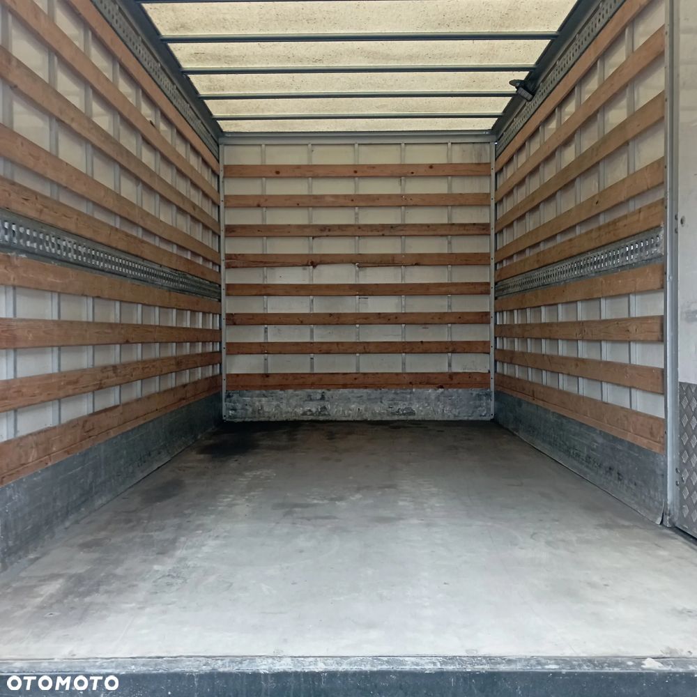 Volkswagen CRAFTER - 6