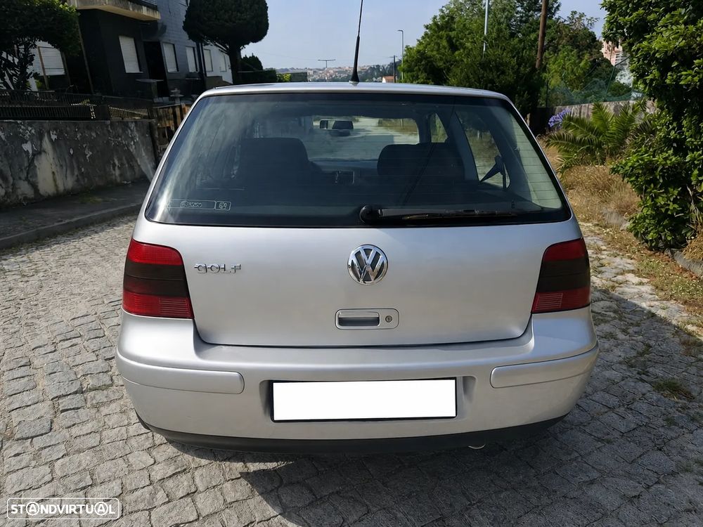 VW Golf 1.4i 25 Anos - 8
