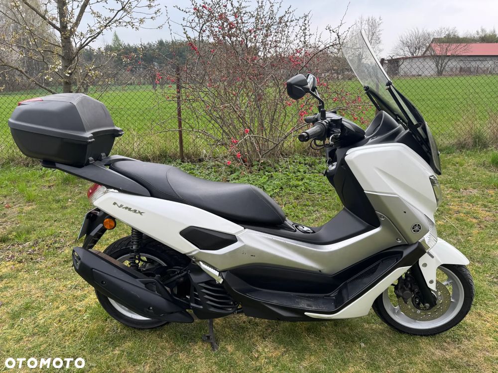 Yamaha NMAX - 8