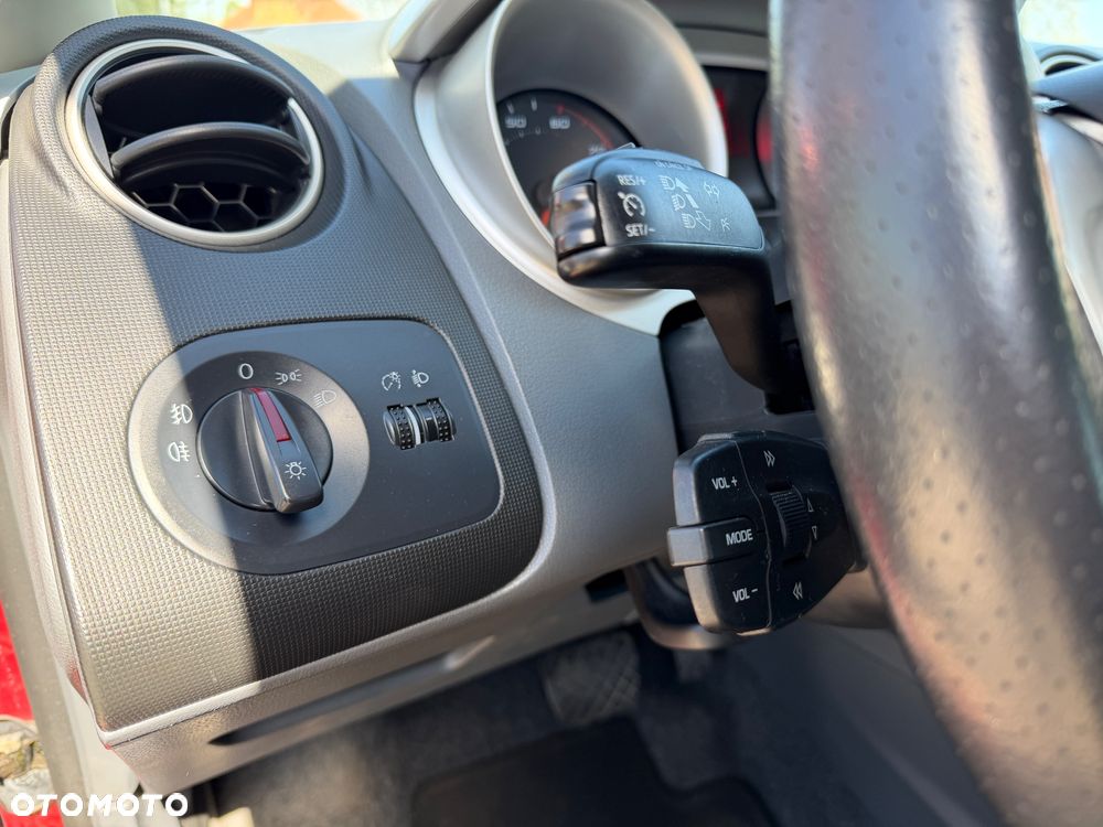 Seat Ibiza 1.2 TSI Style DSG - 25