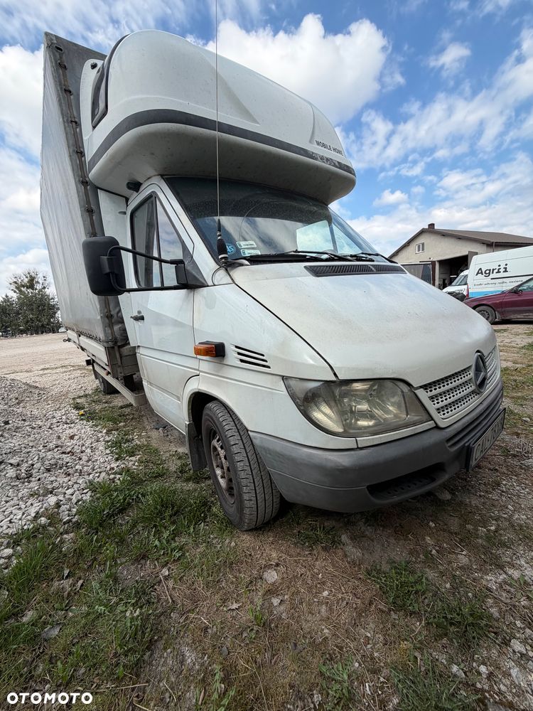 Mercedes-Benz Sprinter - 1